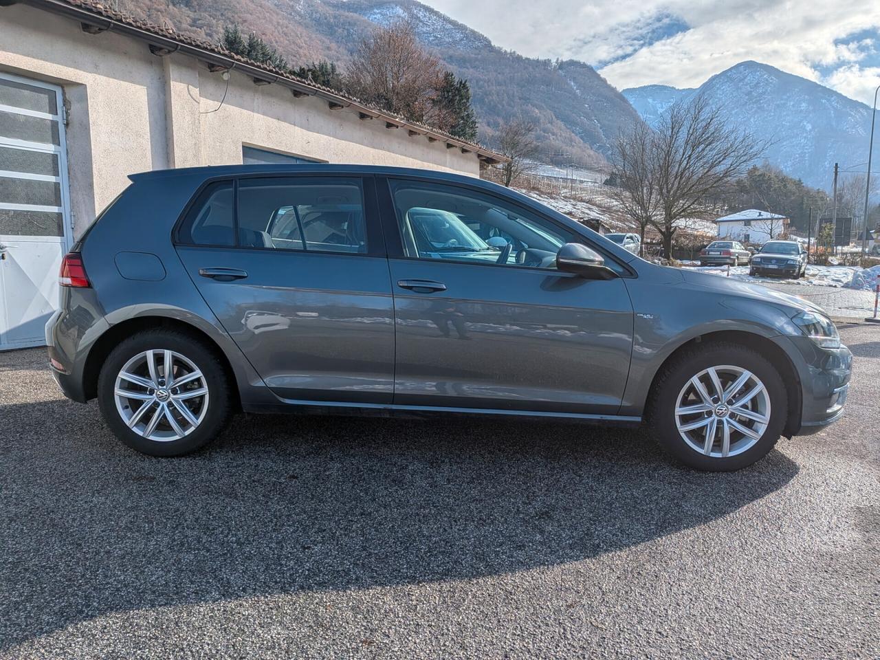 VW GOLF 7.5 2.0 TDI 150CV DSG