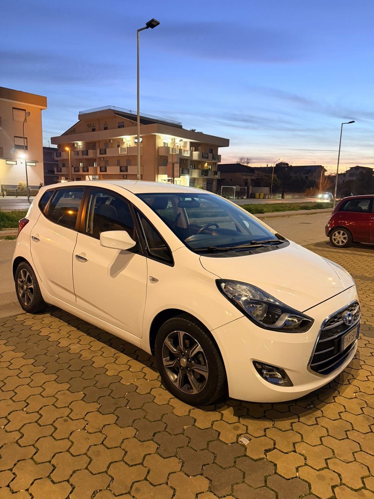 Hyundai i20 1.1 CRDi 12V 5 porte Classic