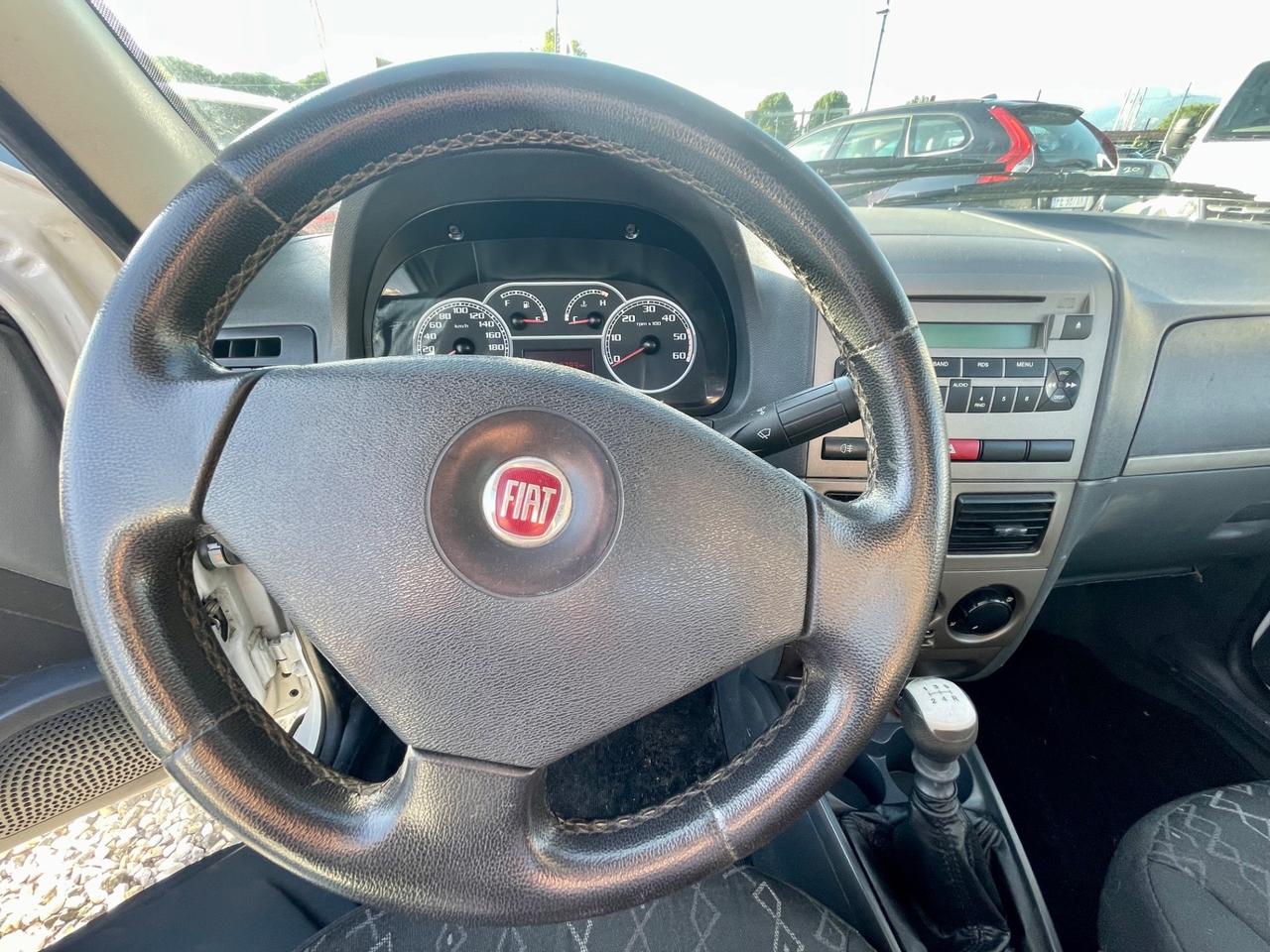 Fiat Strada 1.3 MJT 95CV Pick-up Trekking