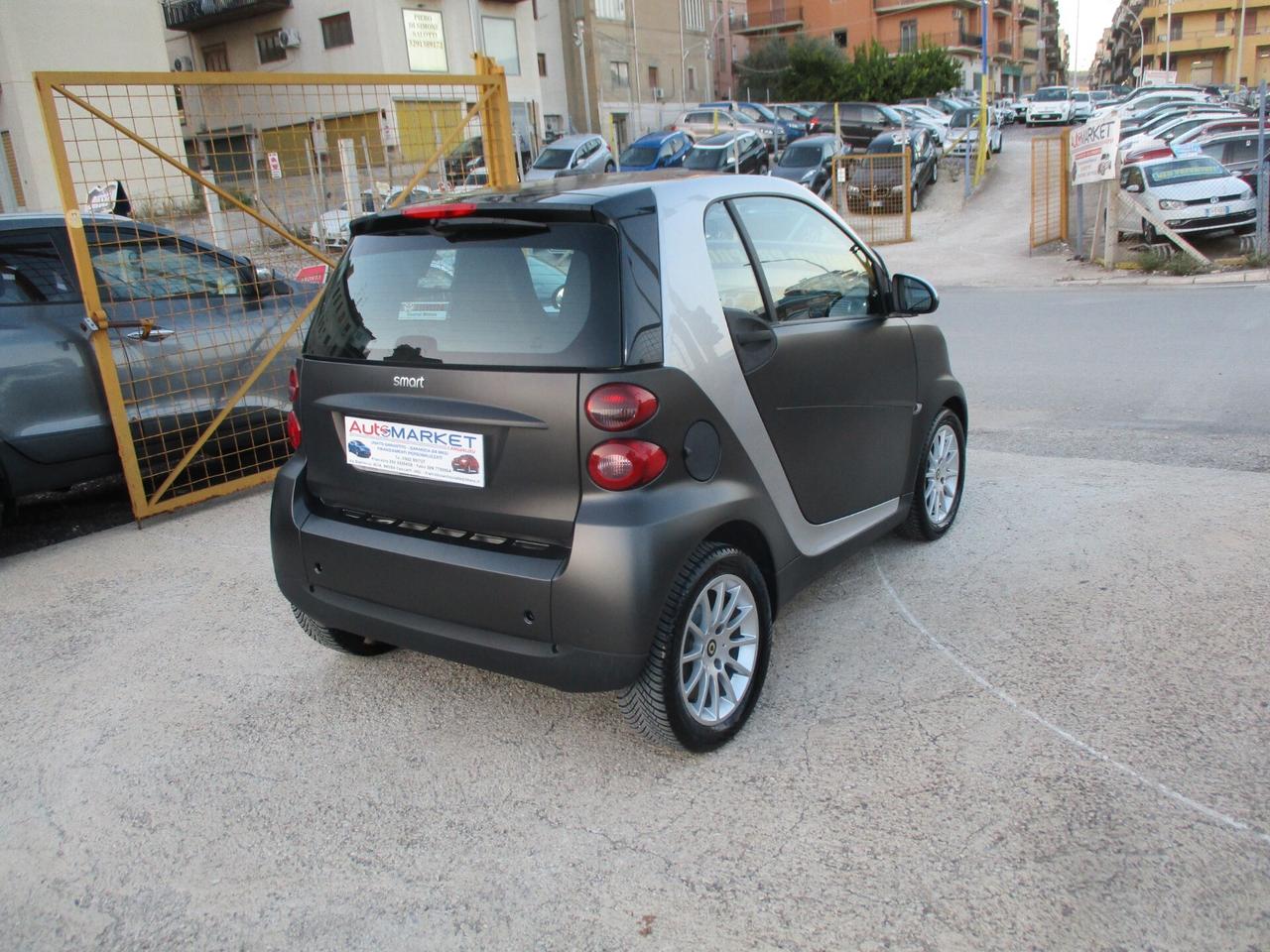 Smart ForTwo 1000 62 kW coupé passion