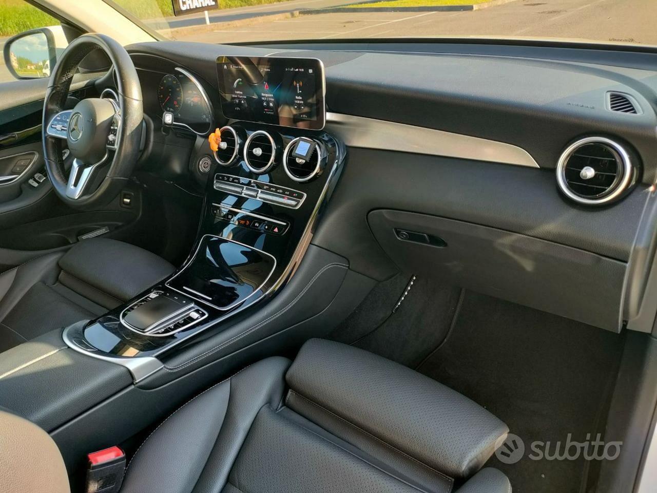 MERCEDES-BENZ GLC 220 d 4Matic Sport