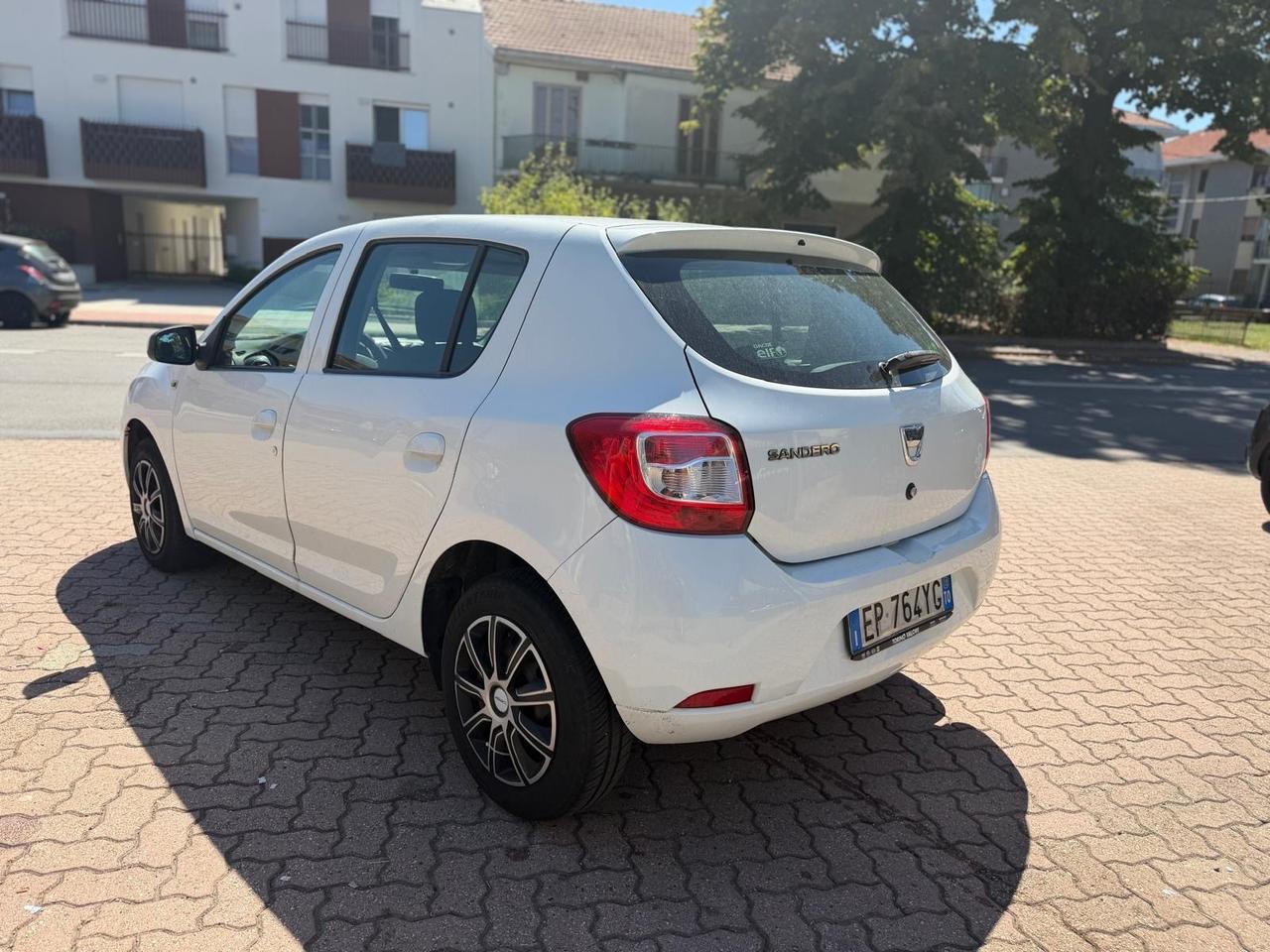 Dacia Sandero 1.5 dCi 8V 75CV Lauréate