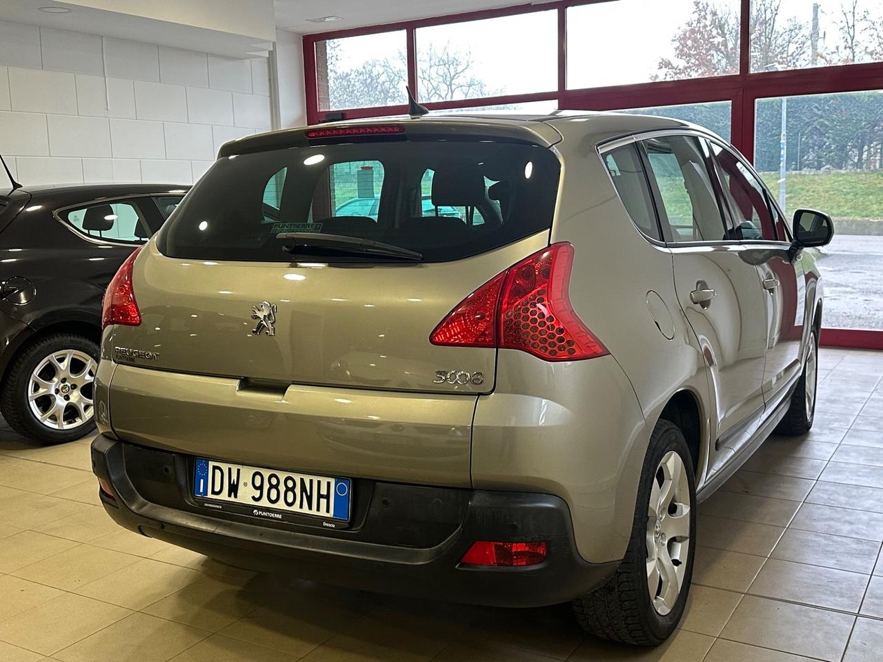 Peugeot 3008 1.6 HDi 110CV Premium