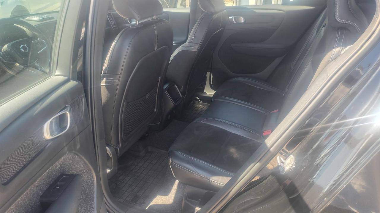 Volvo XC40 D3 Geartronic R-design