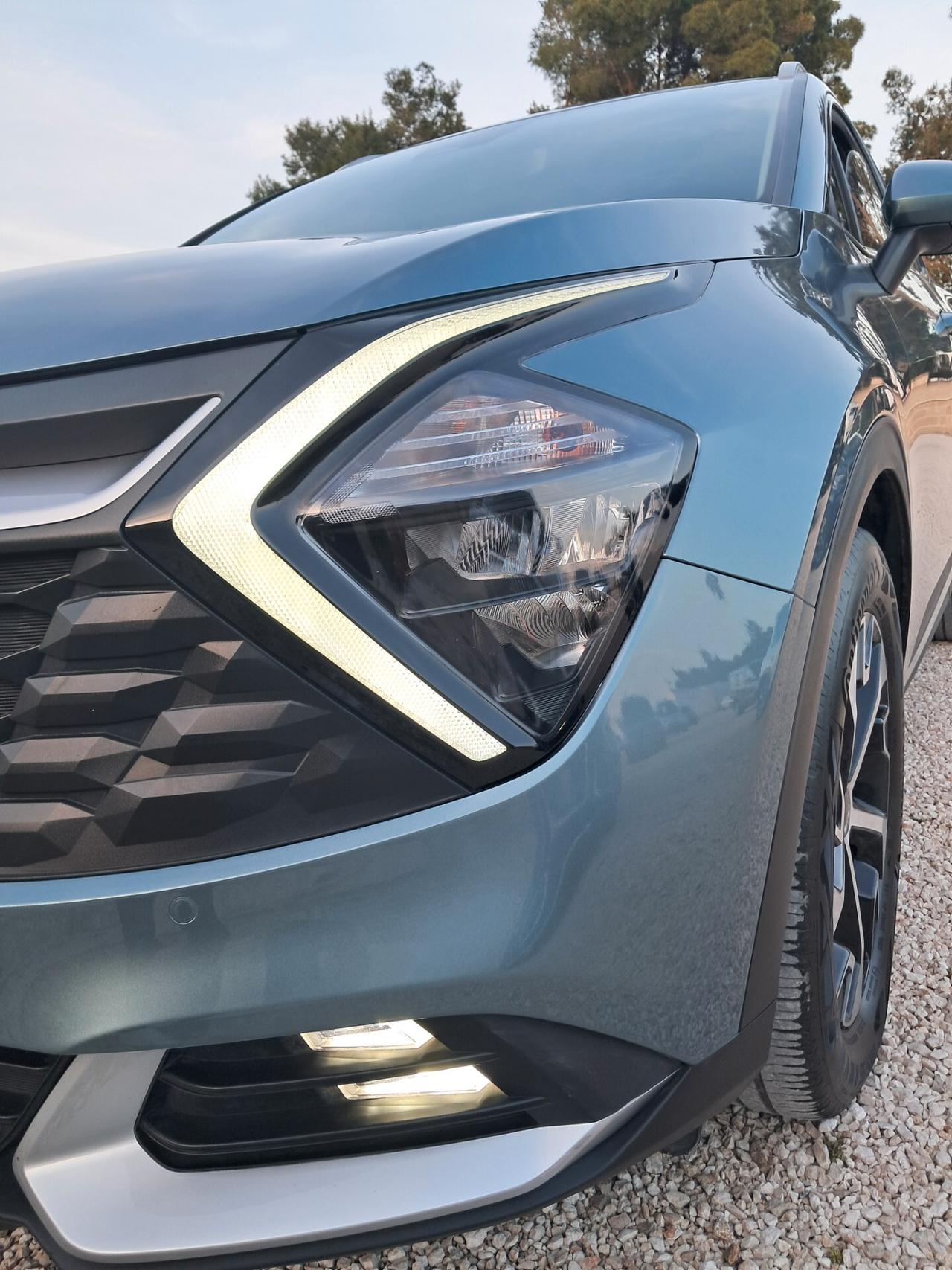 Kia Sportage 1.6 CRDI-136cv*B-LED*NAVY*RADAR