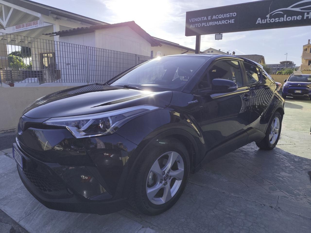 Toyota C-HR 1.8 Hybrid E-CVT Business