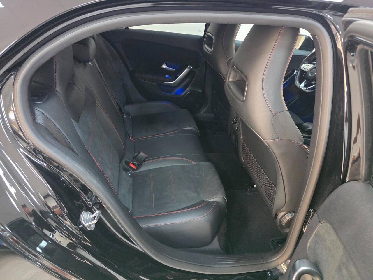 Mercedes-benz A 200 d Automatic Premium