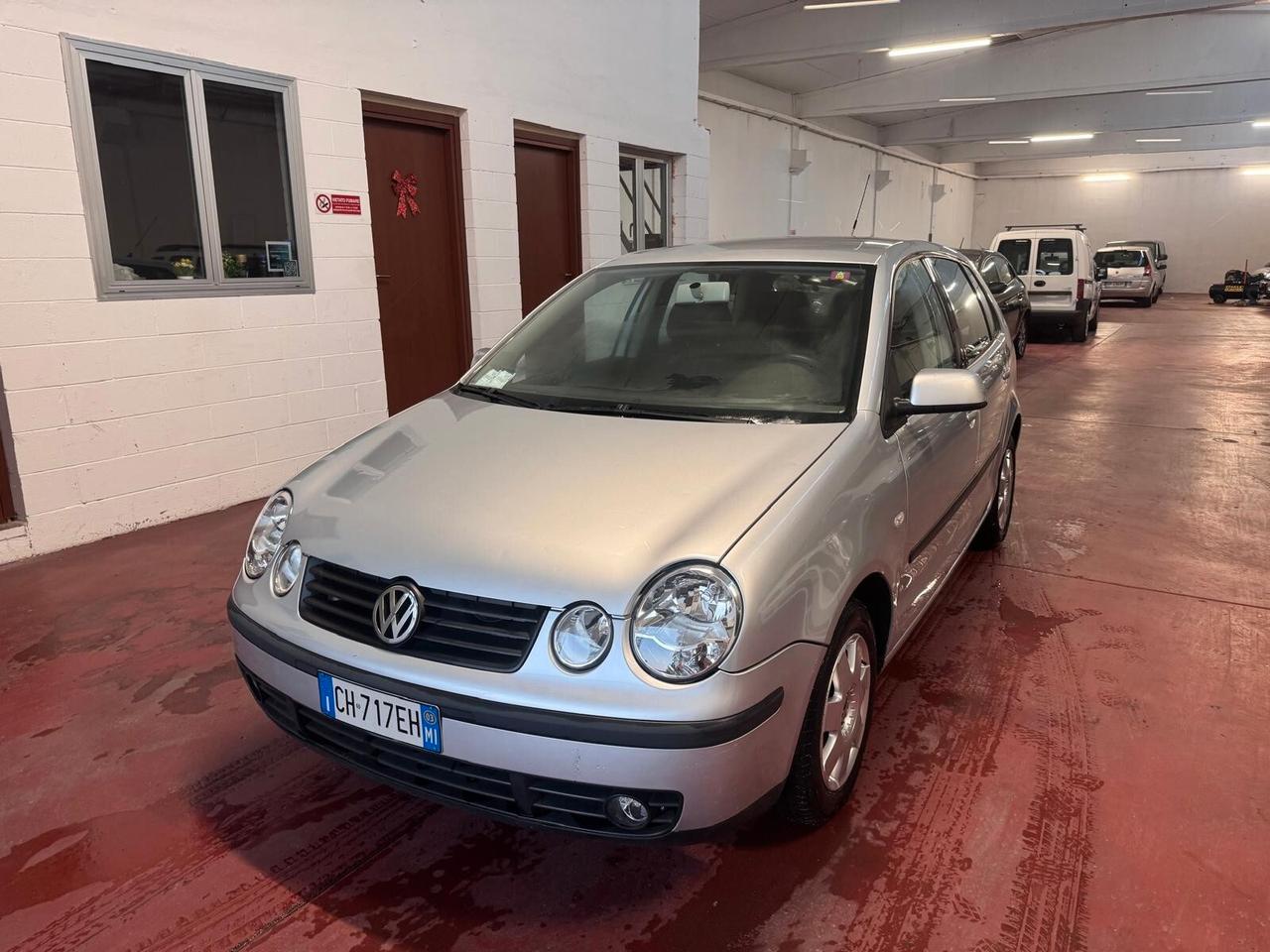 Volkswagen Polo 1.4 16V 5p. Trendline 38000KM!! NEOPAT