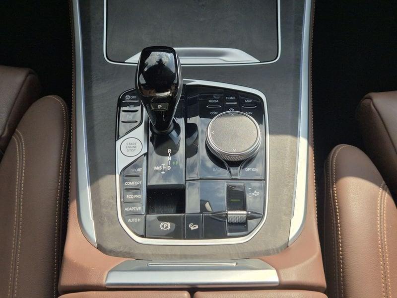 BMW X5 xdrive40d mhev 48V Msport auto