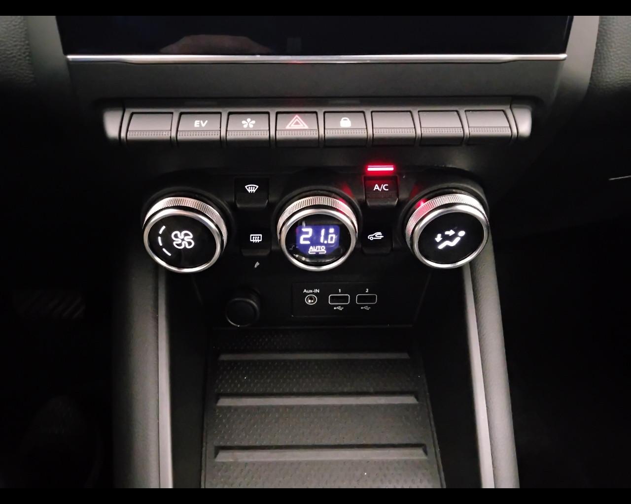 RENAULT Captur II 2019 - Captur 1.6 E-Tech phev Intens 160cv auto