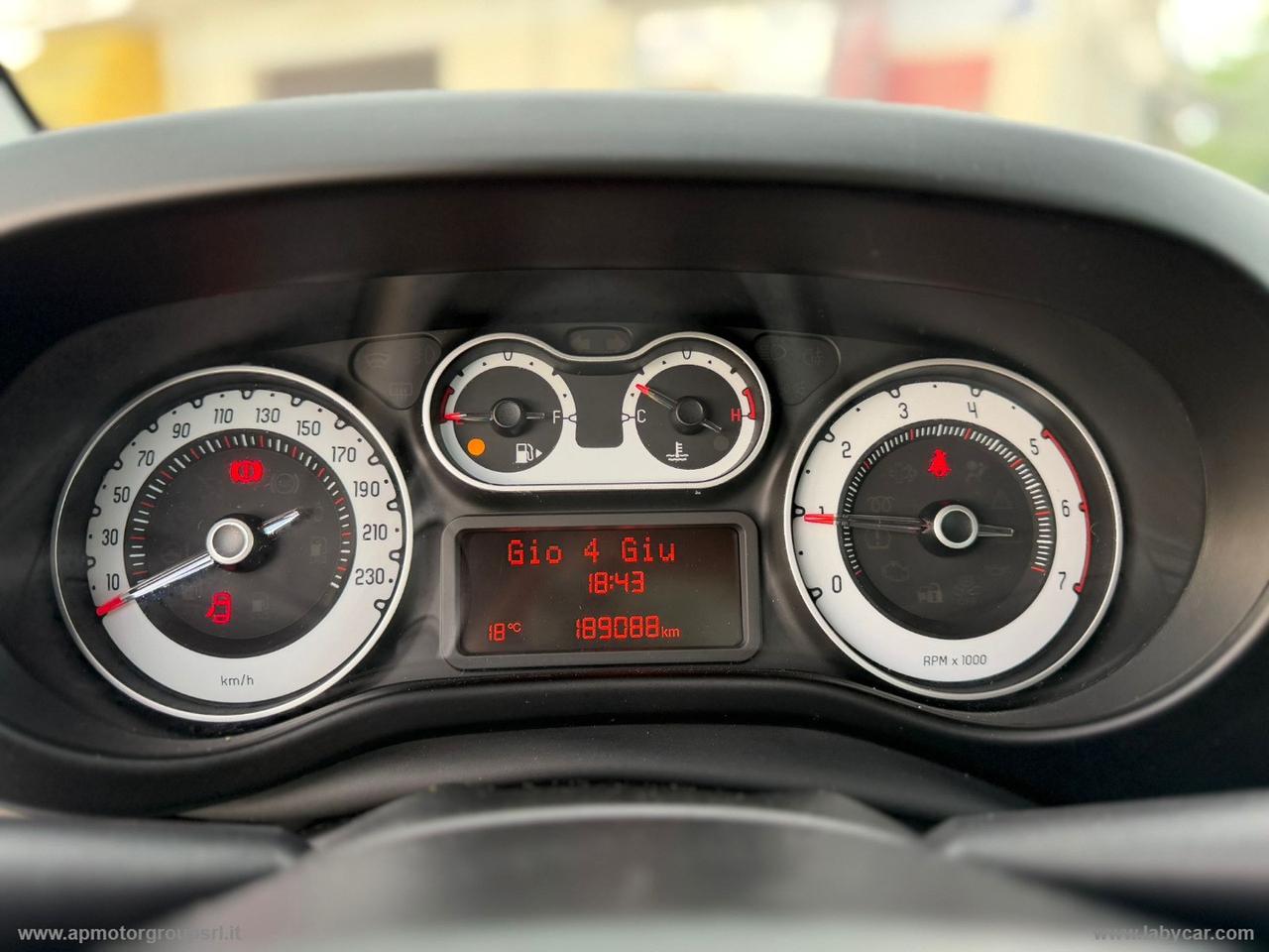FIAT 500L 1.3 MJT 85 CV Trekking