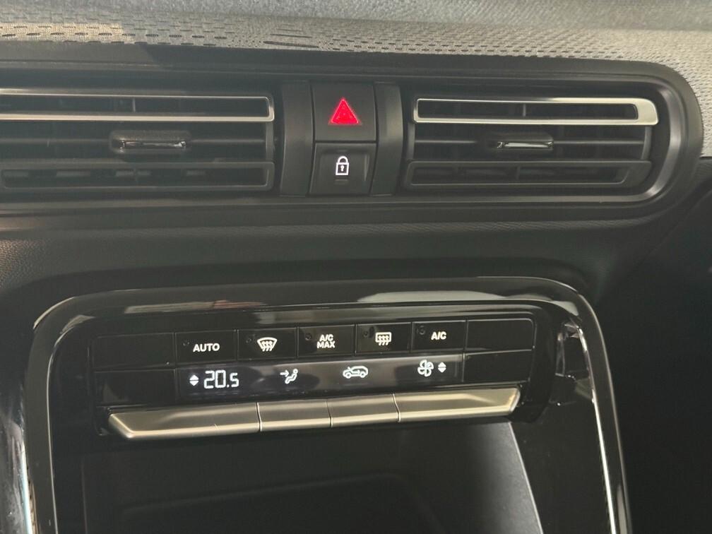 Citroen C3 1.2 Plus Pack 100cv Led Navi App conn 17" Neopat