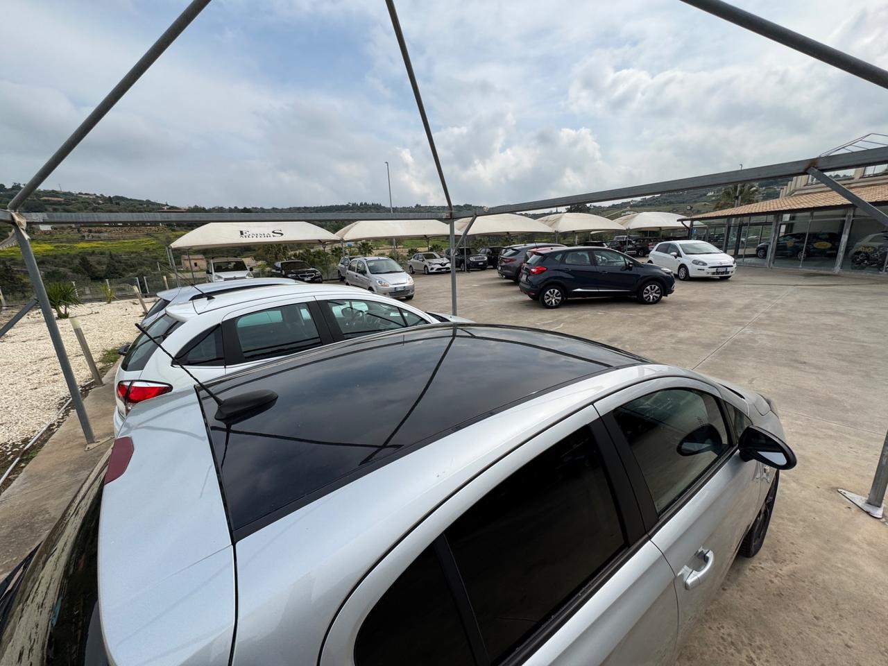 Opel Corsa 1.2 5 porte