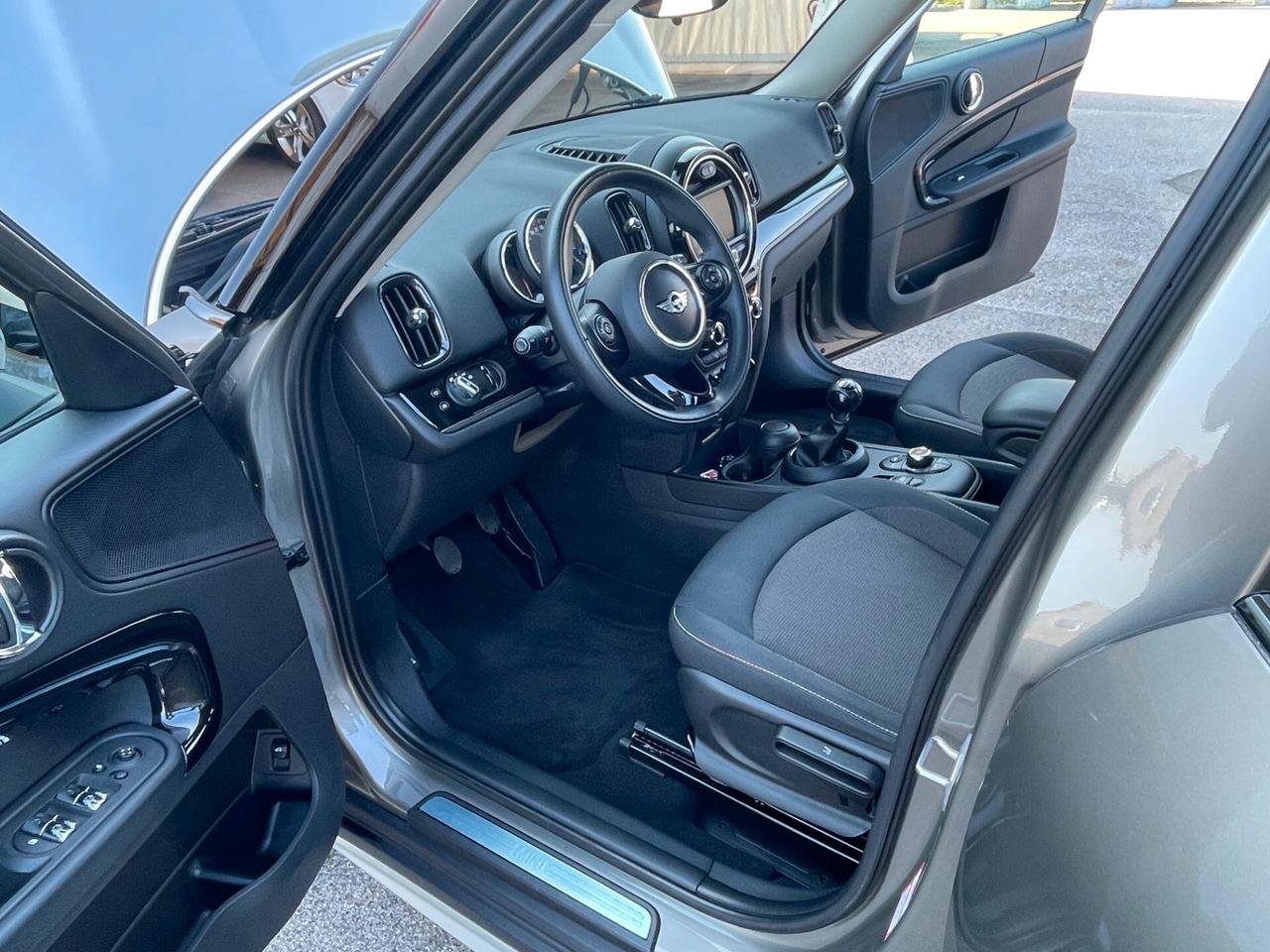 Mini Countryman One D 1.5 Hype 116cv