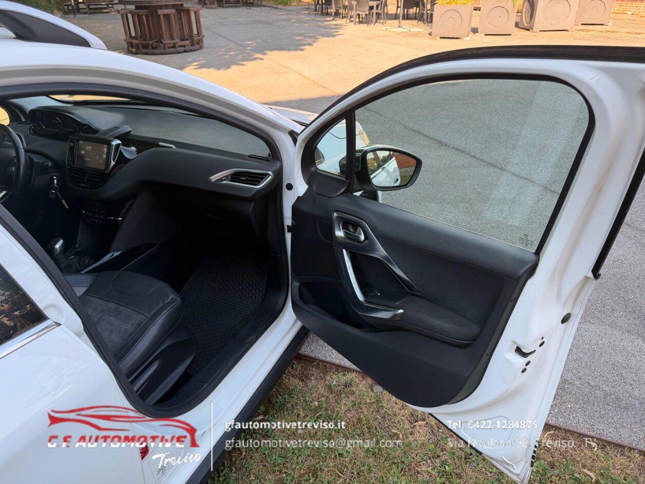 Peugeot 2008 2008 1.6 e-hdi 8v Urban Cross s&s 92cv