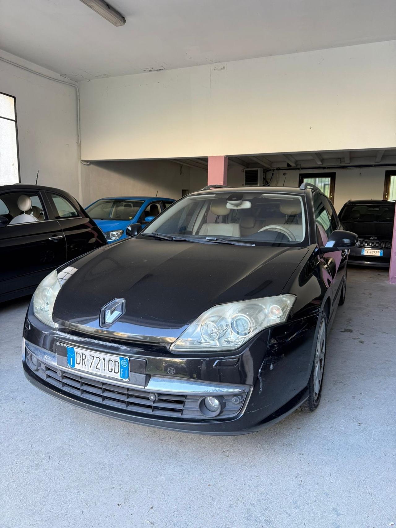 Renault Laguna 2.0 dCi 150CV SporTour Initiale
