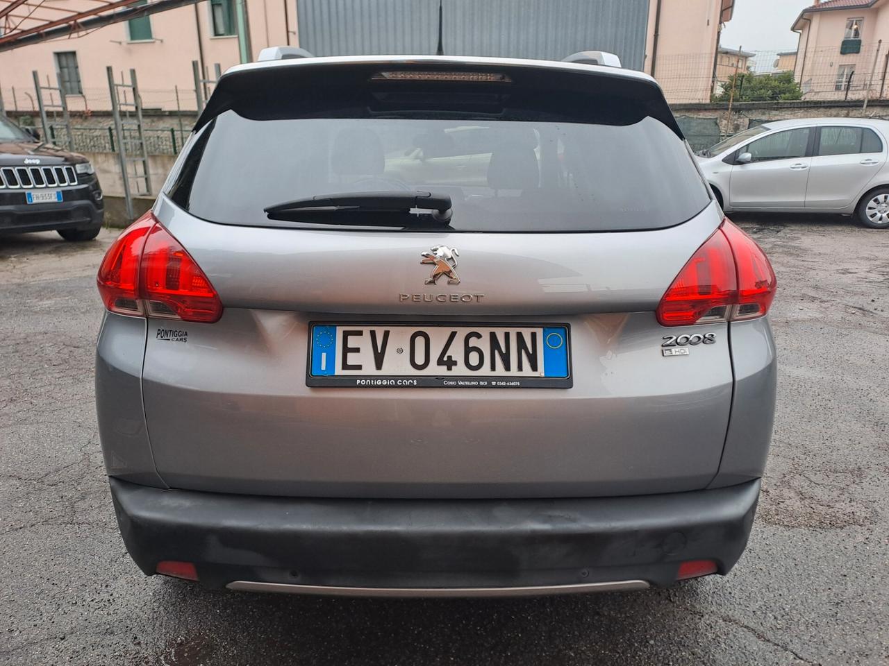 PEUGEOT 2008 1.6 HDI 115 cv *OK NEOPATENTATI*