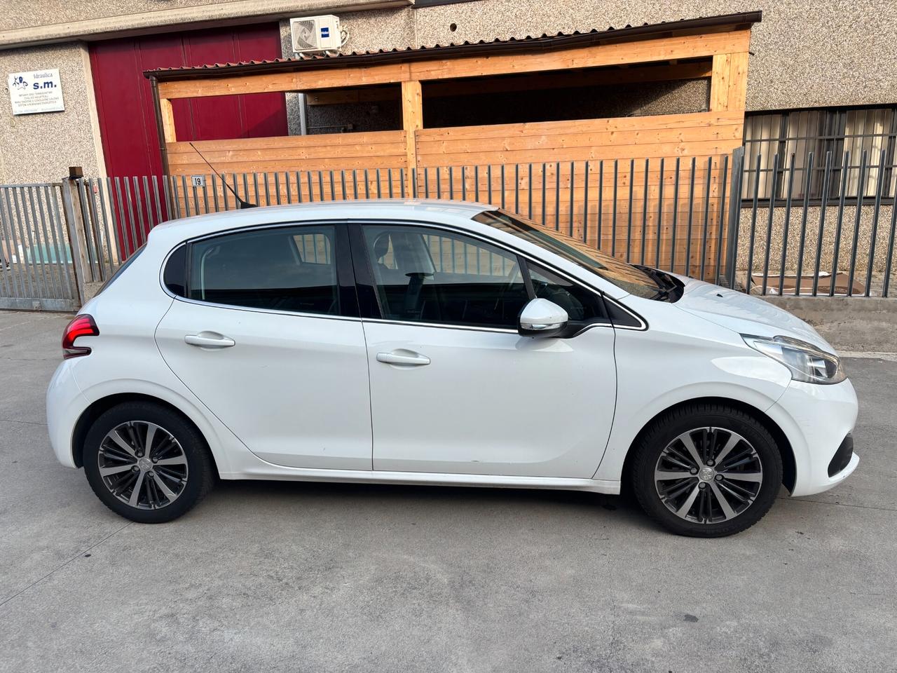Peugeot 208 PureTech 68 5 porte Active