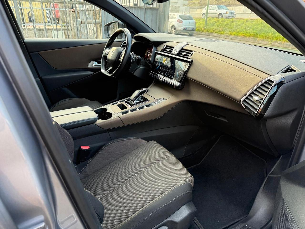 Ds 7 IBRIDA BENZINA 4 X 4