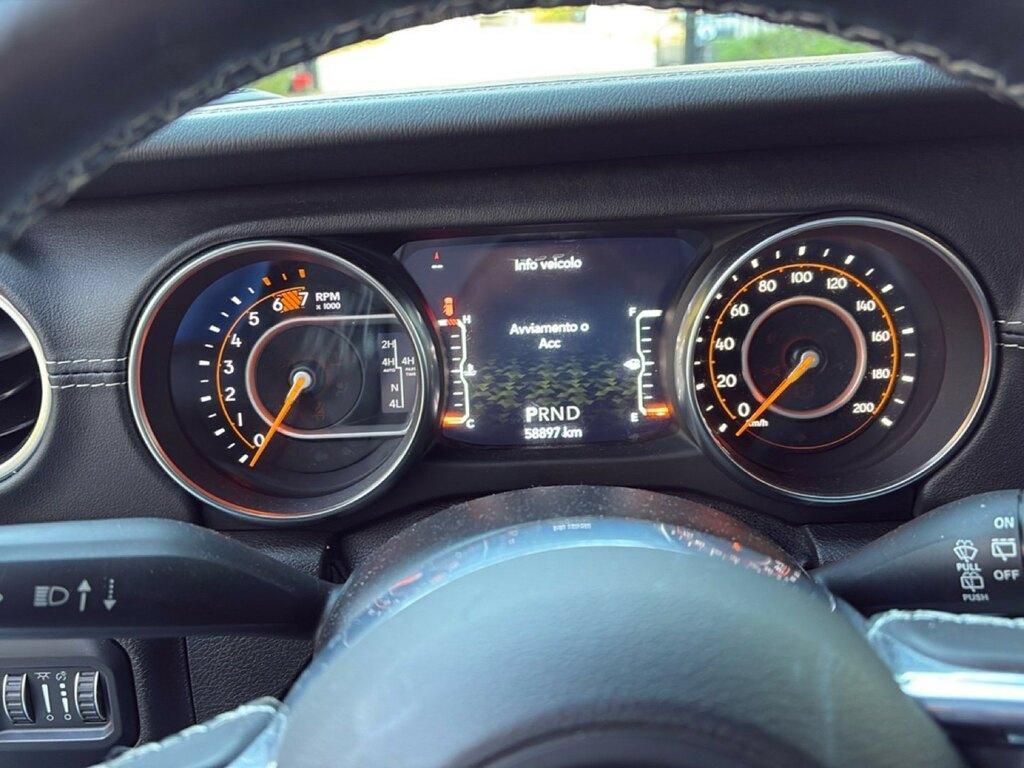 Jeep Wrangler Unlimited 2.0 Sahara 4WD Auto