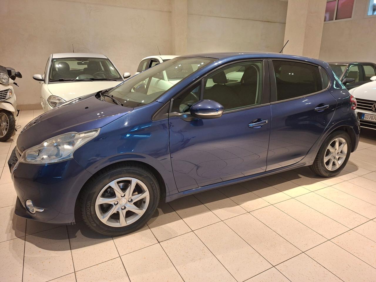 Peugeot 208 1.4 HDi Neopatentati 2013