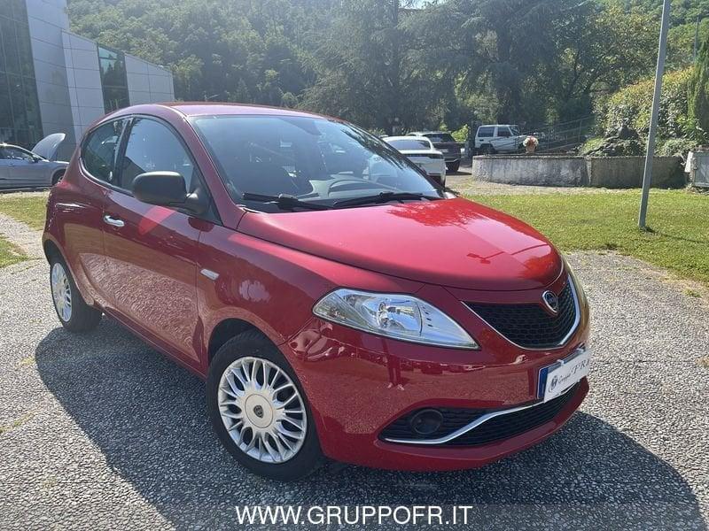 Lancia Ypsilon 1.2 69 CV 5 porte GPL Ecochic Silver