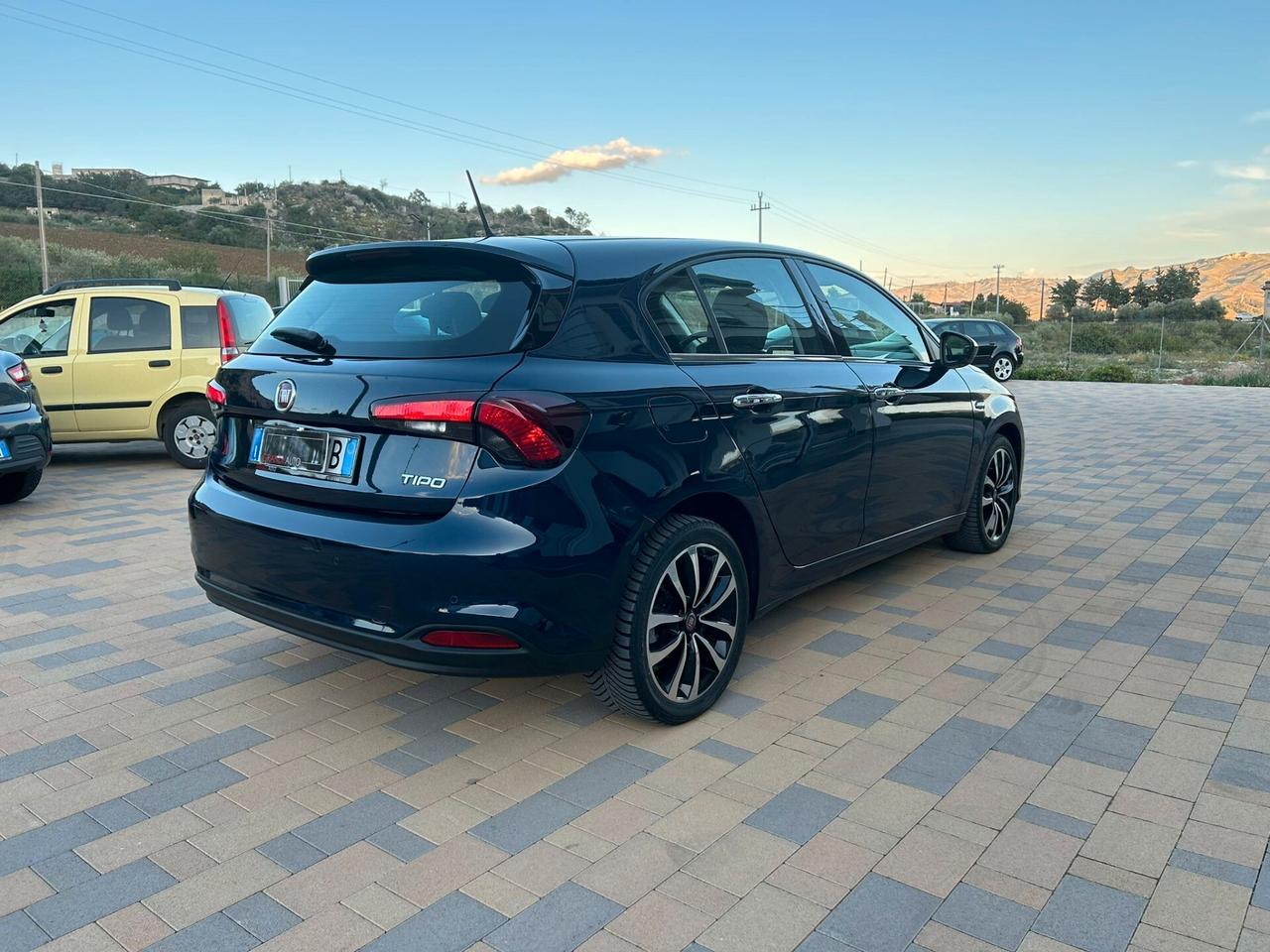 Fiat Tipo 1.3 Mjt 4 porte Lounge