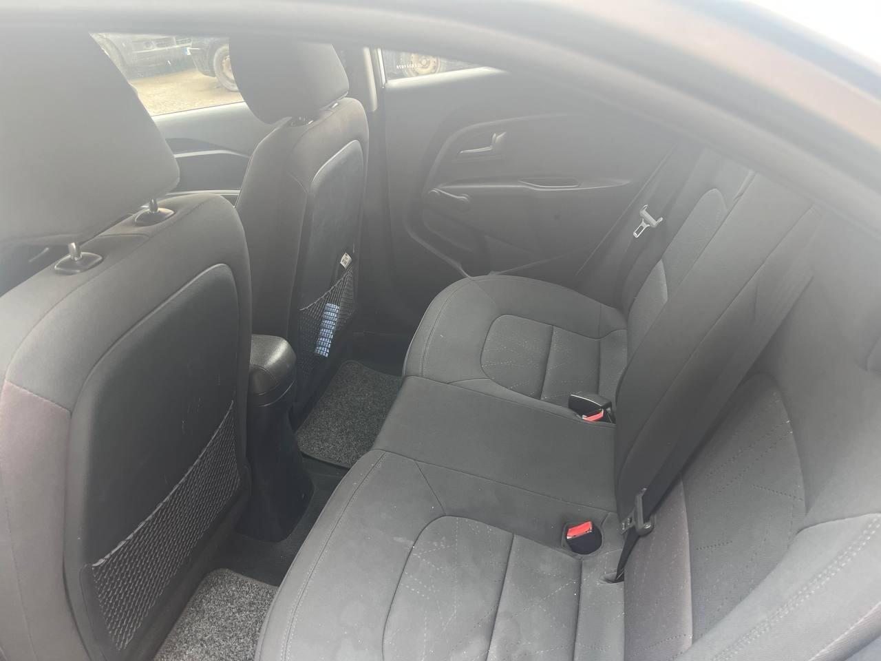 Kia Rio 1.1 CRDi 5p. Cool