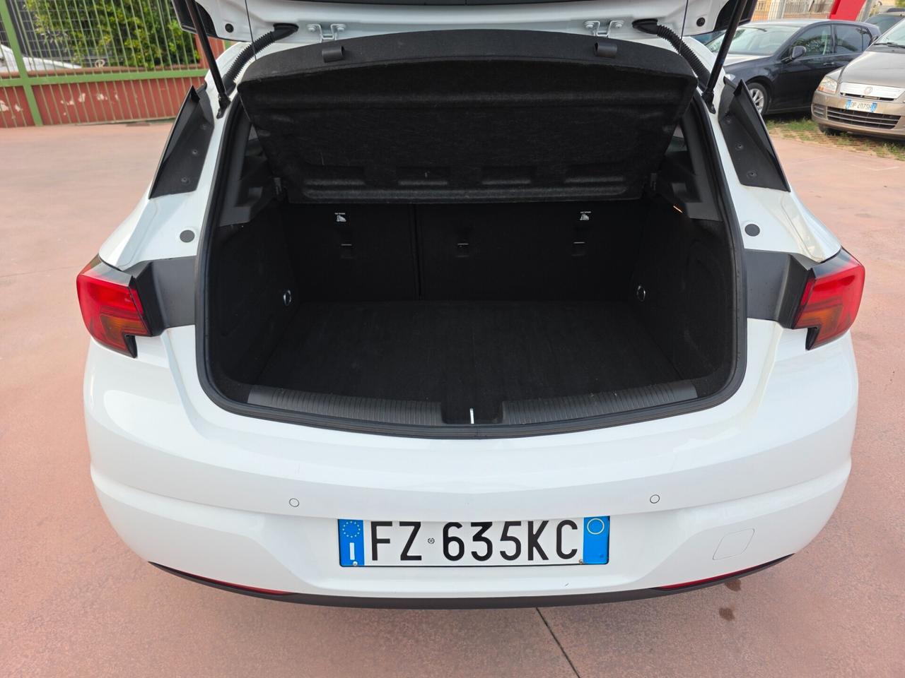 Opel Astra 1.6 CDTi 110CV Start&Stop 5 porte Innovation