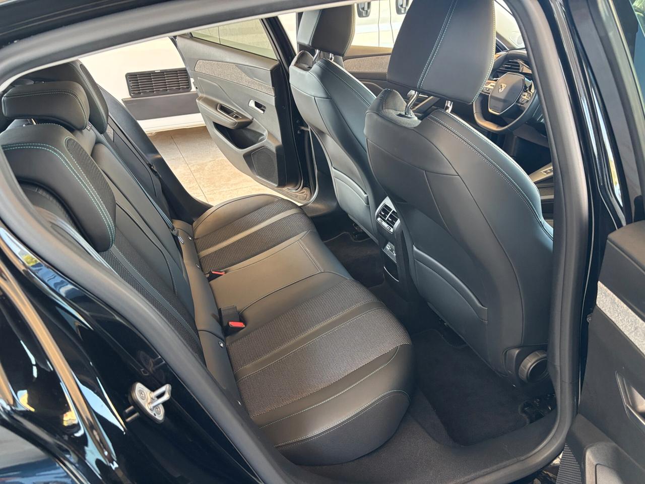 Peugeot 308 BlueHDi 130 S&S EAT8 Allure-2022