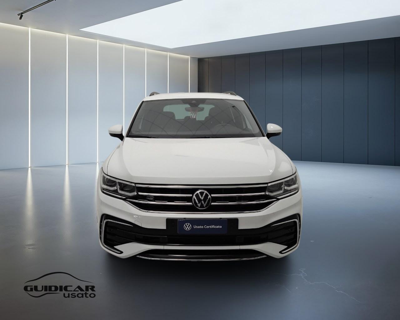 VOLKSWAGEN Tiguan II 2021 - Tiguan 1.5 tsi R-Line 150cv dsg