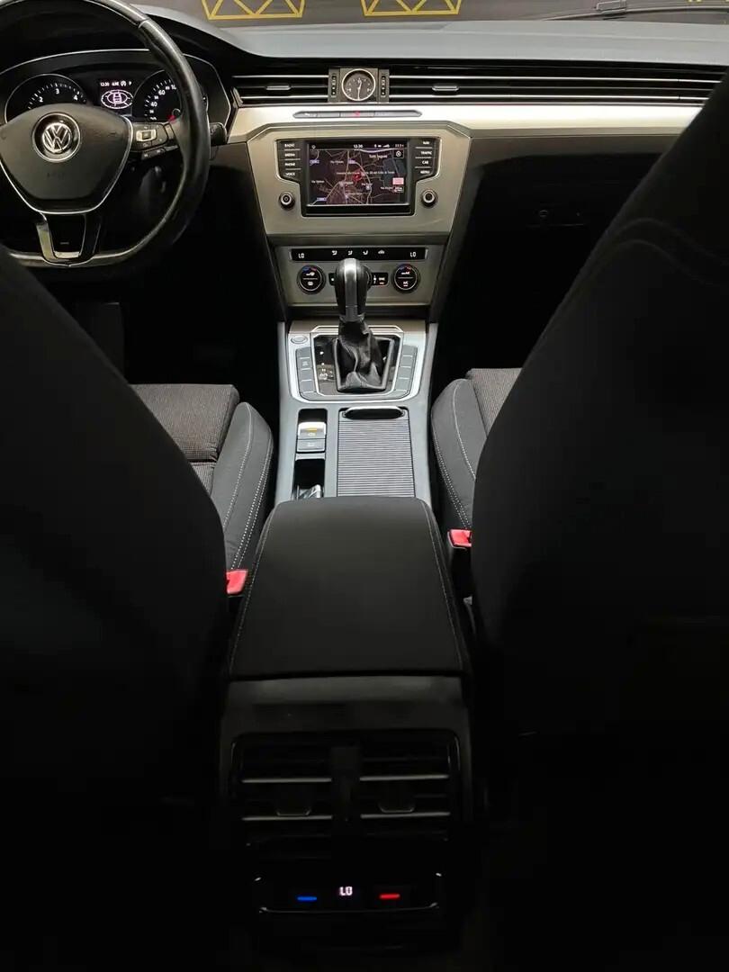 Volkswagen Passat Variant 2.0 TDI DSG Business BlueMotion Tech
