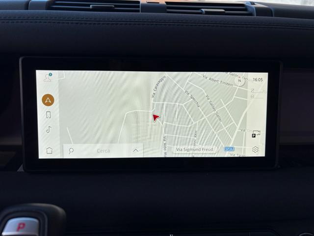 LAND ROVER Defender 110 3.0D I6 200 CV AWD Auto SE 7 POSTI