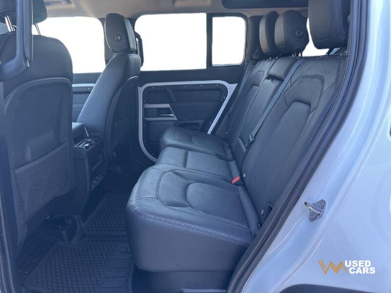 Land Rover Defender Defender 110 3.0D I6 200 CV AWD Auto SE