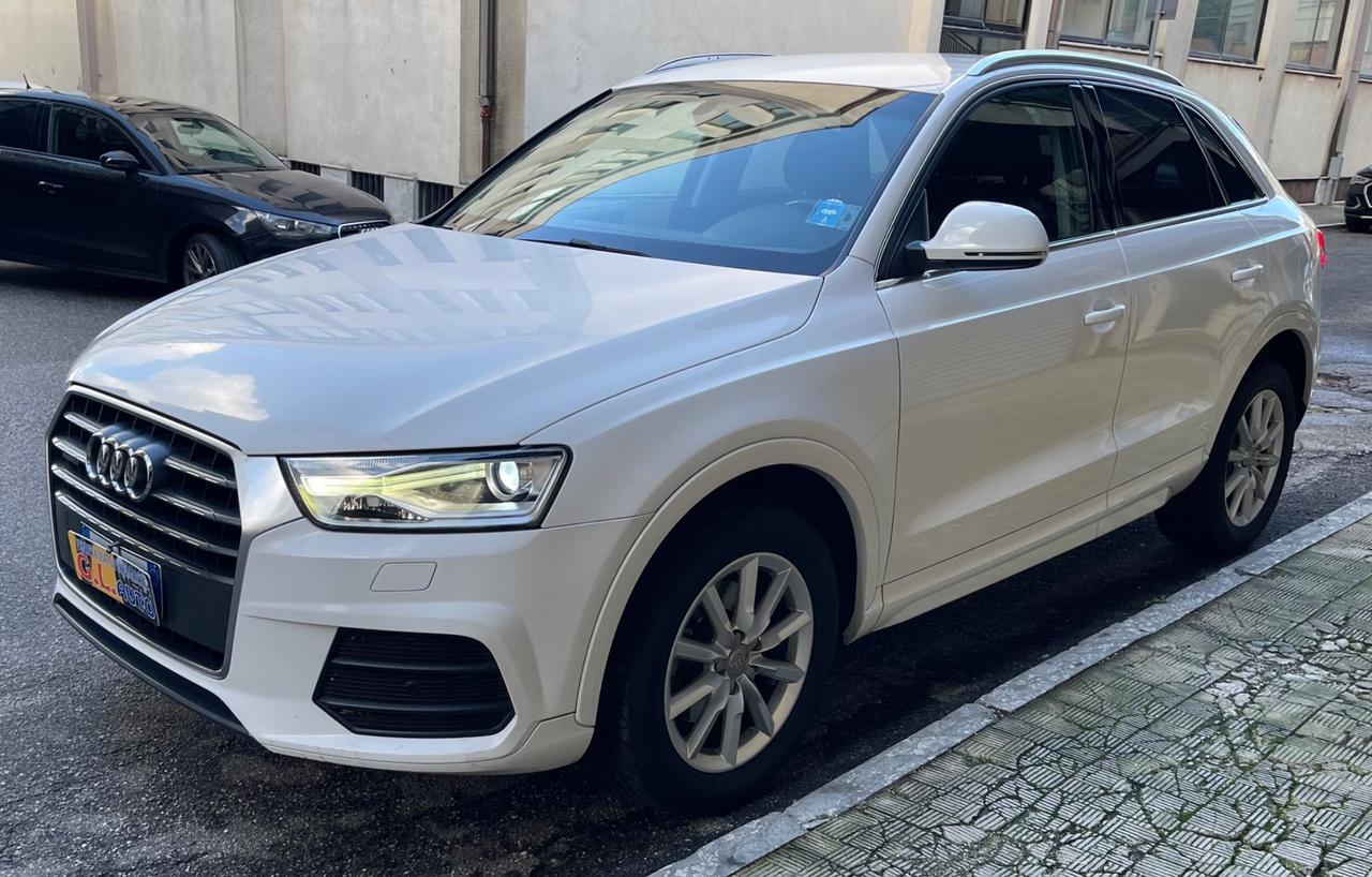 Audi Q3 2.0 TDI 150 CV quattro S tronic Sport