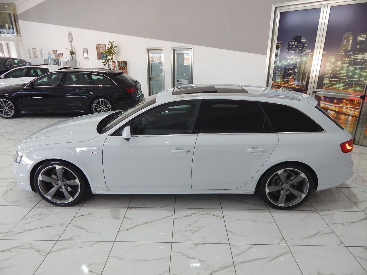 Audi A4 Avant 2.0 TDI S Line Plus Aut TETTO-NAVI-PELLE-LED