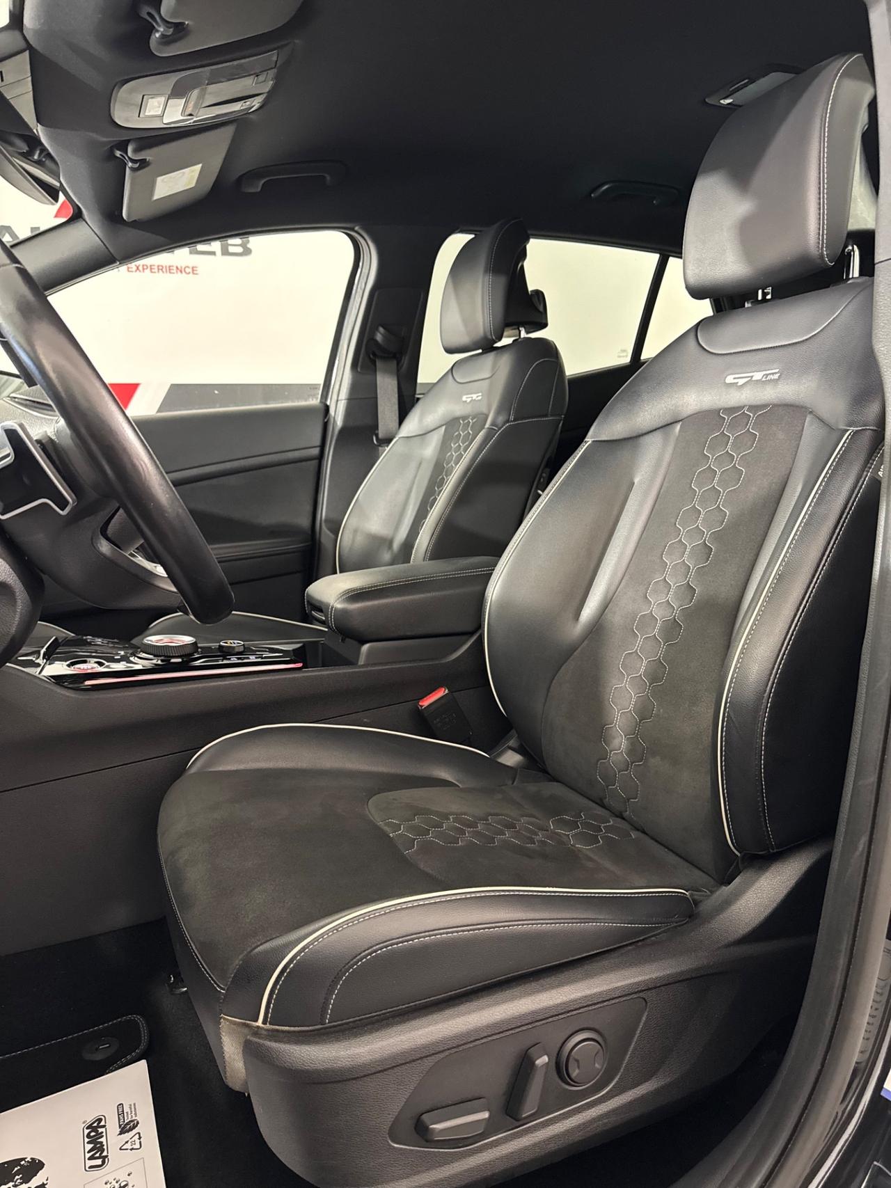 Kia Sportage 1.6 TGDi HEV AWD AT GT-line