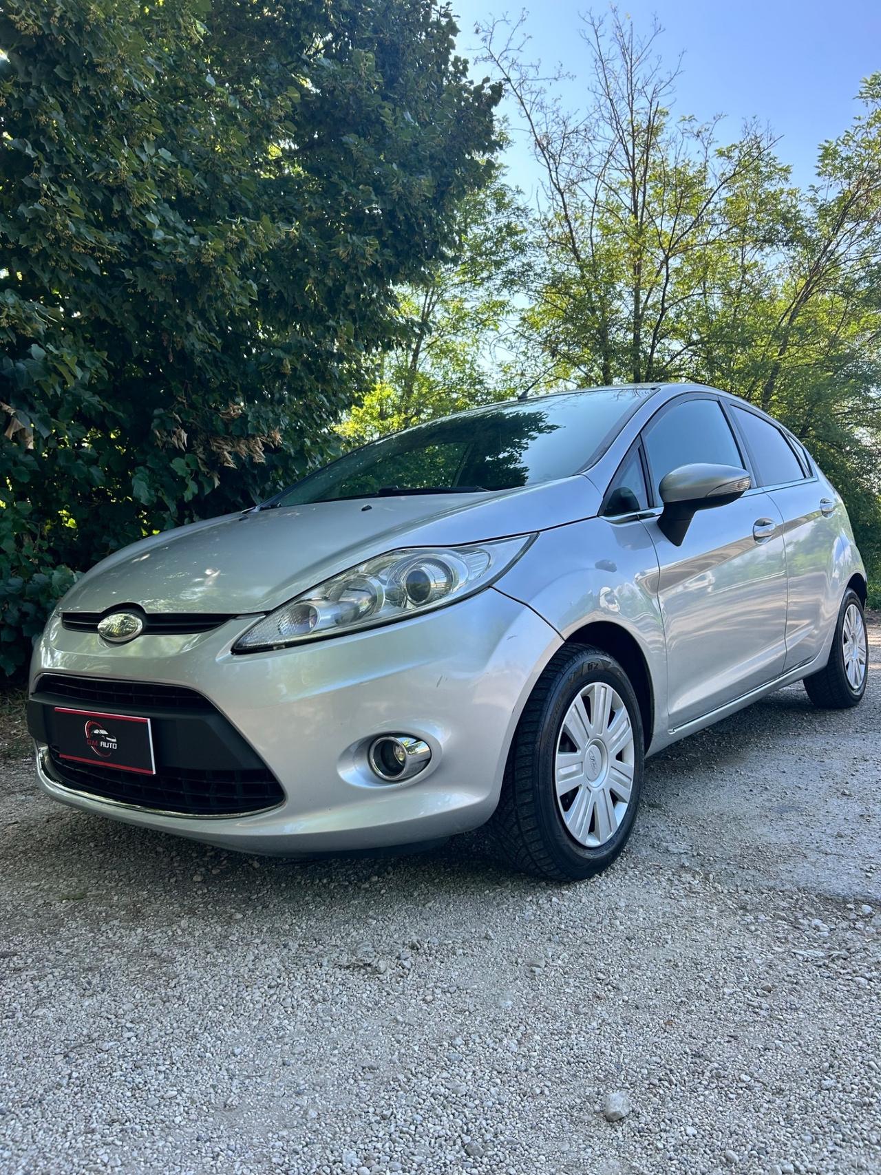 Ford Fiesta 1.4 TDCi 5p. Ghia