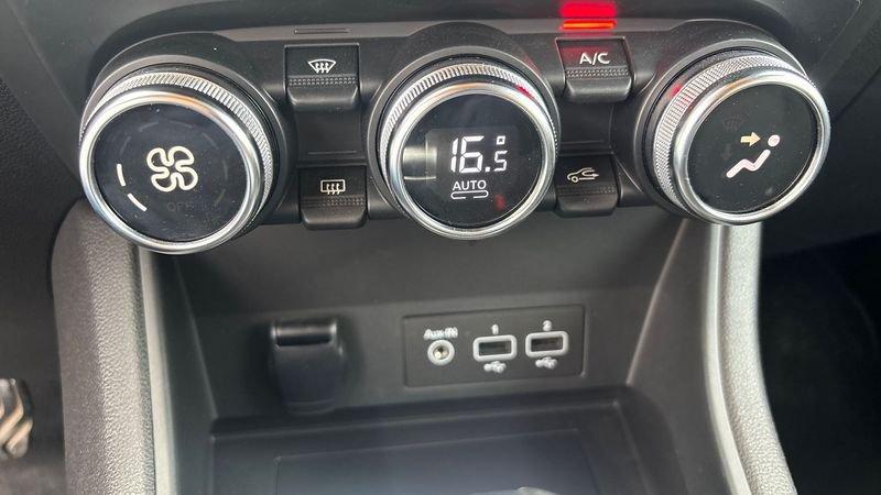 Renault Captur II 2019 1.6 E-TECH Hybrid Zen Auto 145cv