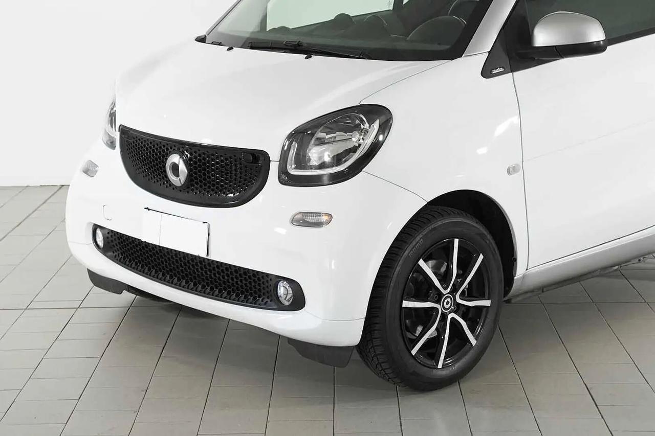 Smart ForTwo 1.0 twinamic cabrio Passion 70 CV
