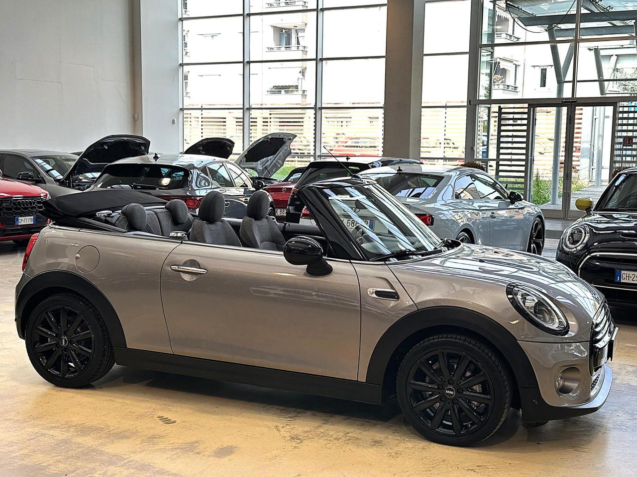 Mini Cabrio Cooper D Hype 1.5 Auto-LED-17"-Telecamera-Carplay-Pack Luci