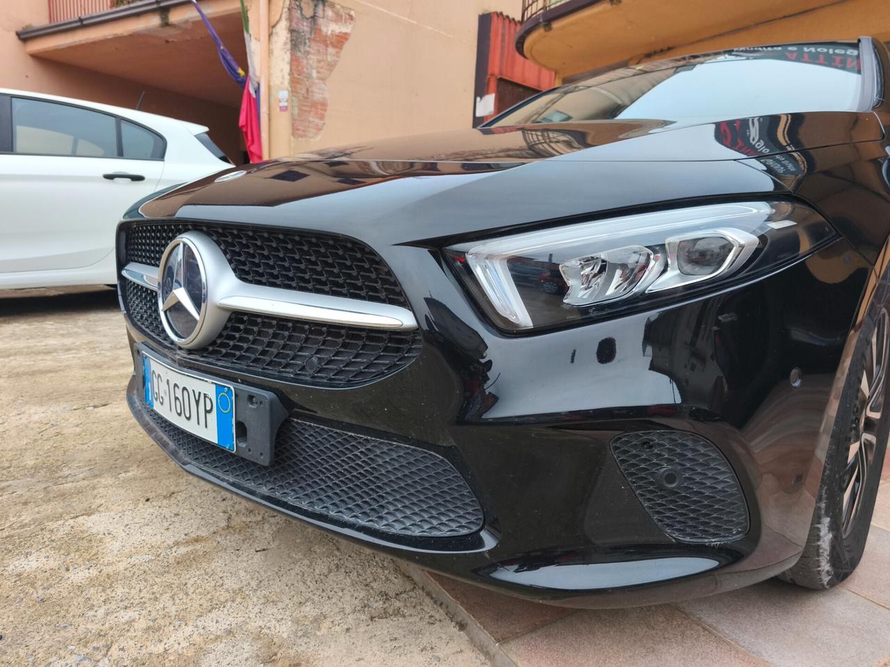 Mercedes A 180d Motore Mercedes 2.0