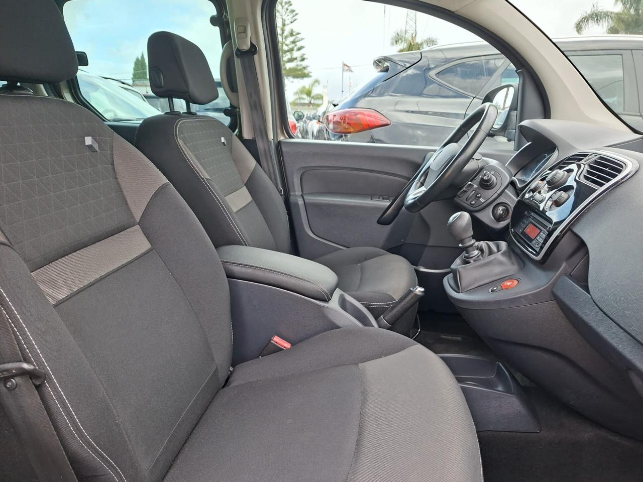 Renault Kangoo 1.5 dCi 90CV 5 porte Stop & Start Limited N1