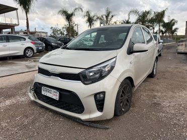 KIA PICANTO 2023 1.0 BENZINA 67 CV *SINISTRATA