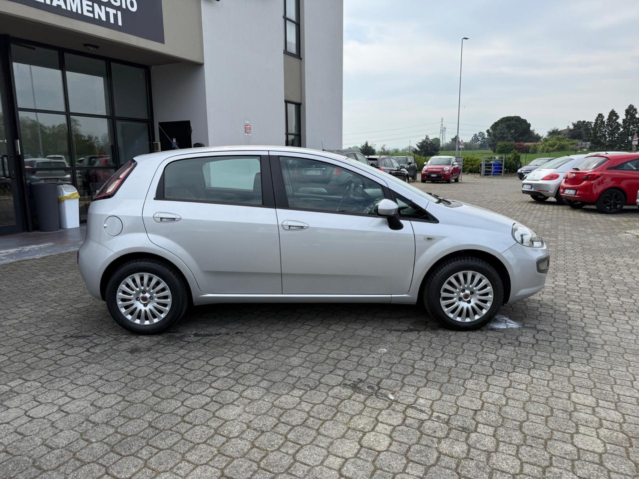Fiat Punto Evo 1.4 5 porte Dynamic GPL