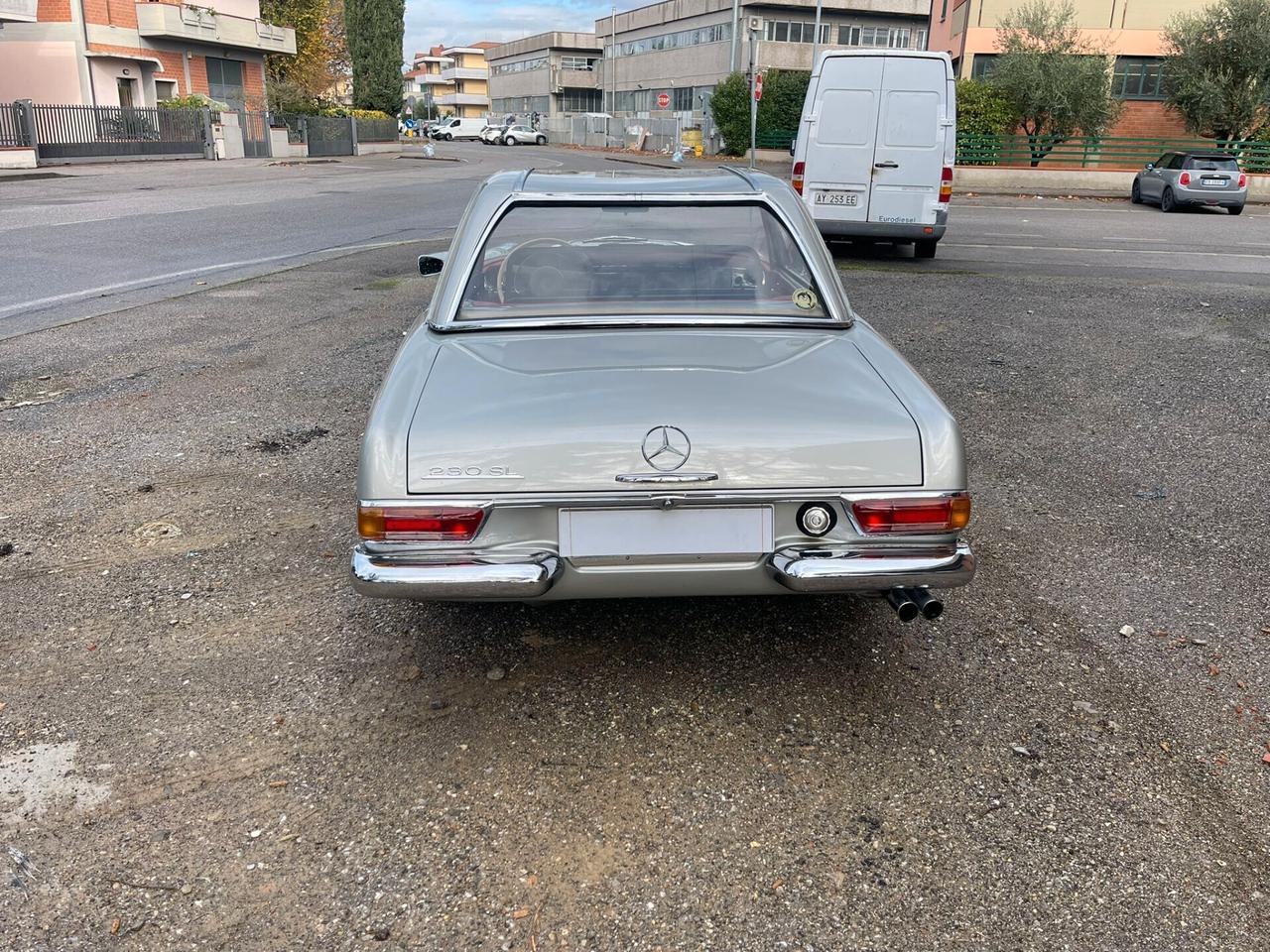 Mercedes-benz SL 230 Pagoda