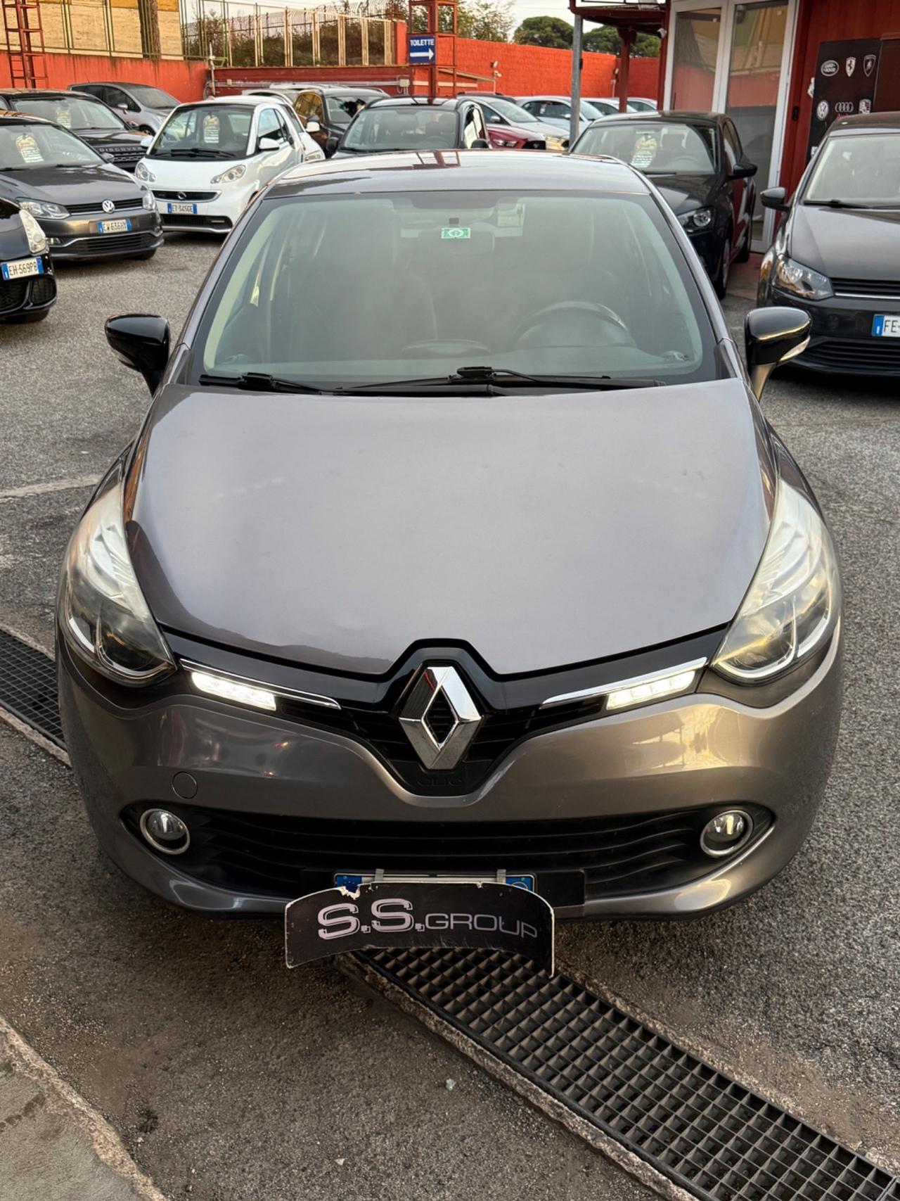 Clio 1.2 75CV -unipro-rate-neopatentati-garanzia
