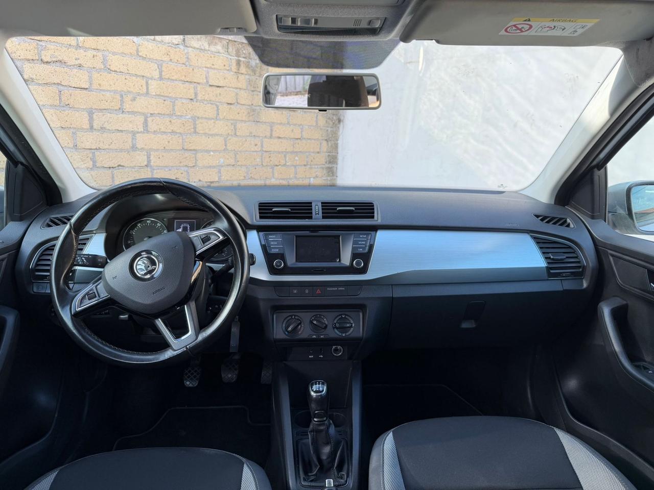Skoda Fabia 1.0 TSI Color Argento