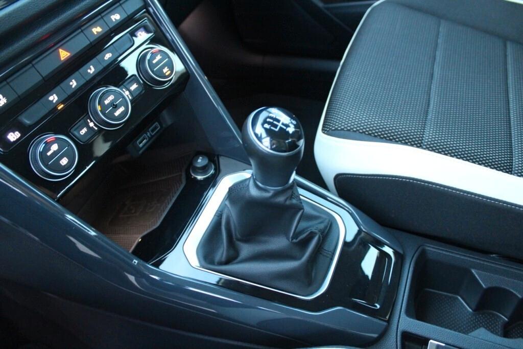 VOLKSWAGEN T-Roc 1.6 TDI *FULL LED *Quadro digitale *Pelle *Camera