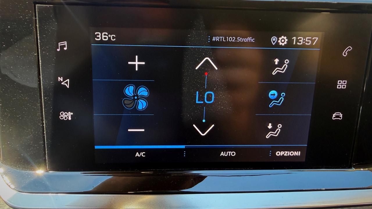 Peugeot 2008 1.5 Hdi Allure - 2022